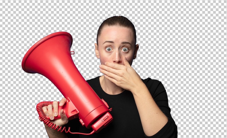 Kostenlose PSD blonde junge schöne frau mit megafon