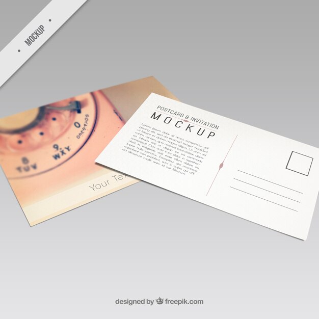 Kostenlose PSD mockup der postkarte mit einem retro-telefon