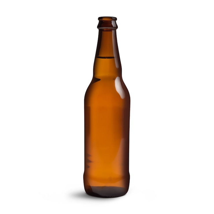 Kostenlose PSD nahaufnahme von isoliertem bier