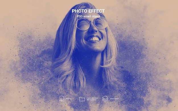Porträt einer Person mit blauer Farbeffekt