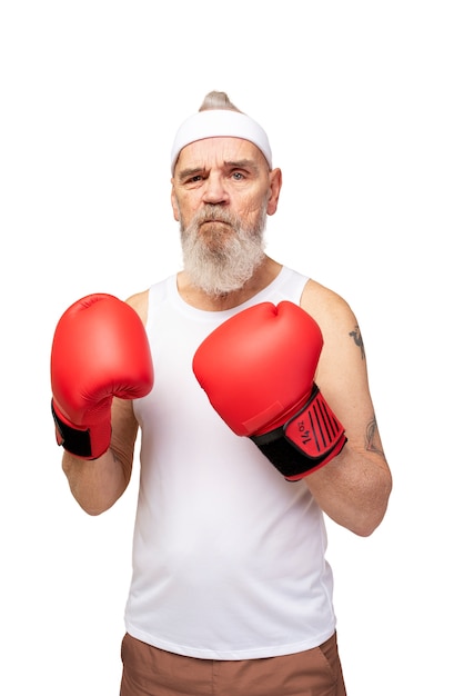 Kostenlose PSD porträt eines älteren mannes mit boxhandschuhen