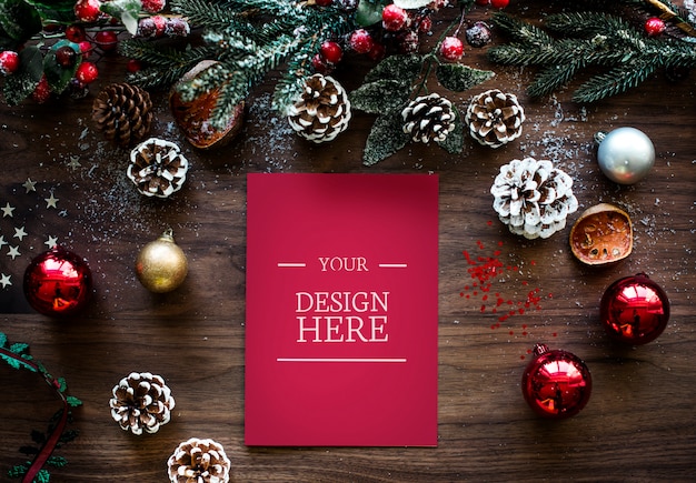 Kostenlose PSD weihnachtskranz mit design space