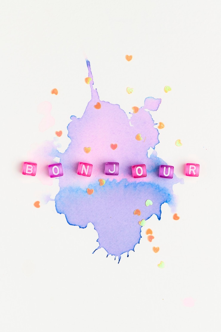 Gratis Foto bonjour beads text typography on purple
