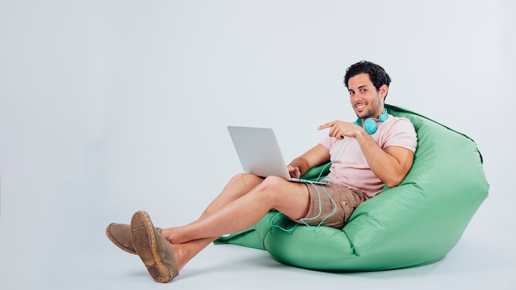 Gratis Foto man on couch