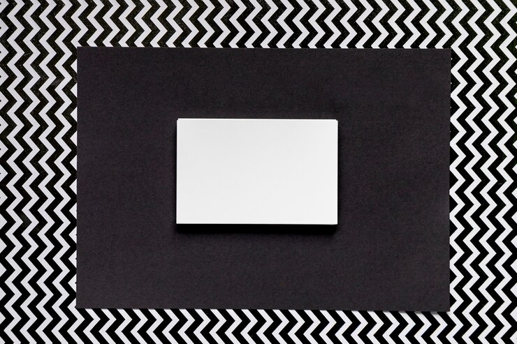 Gratis Bild wedding invitation on monochrome background
