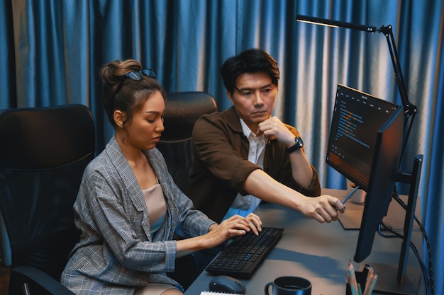 Các nhà phát triển CNTT thảo luận về hệ thống mã hóa trang web điểm Infobahn