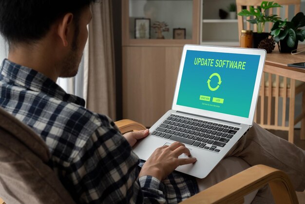 Cập nhật phần mềm trên máy tính cho phiên bản phần mềm thiết bị hiện đại