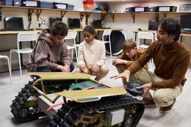 crawler machine in robotics class