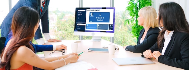 Phân tích đánh giá và trải nghiệm khách hàng bằng phần mềm máy tính hiện đại