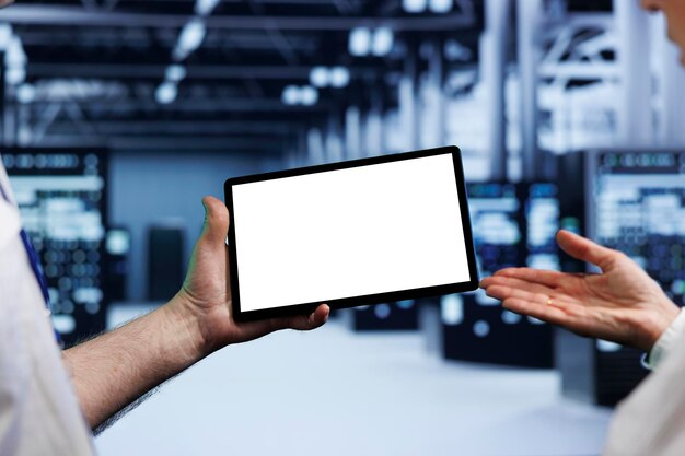 Senior colleagues prevent server crash