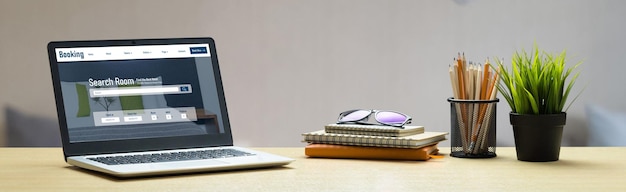 Trang web đặt chỗ ở khách sạn trực tuyến cung cấp hệ thống đặt phòng hiện đại, ý tưởng công nghệ du lịch
