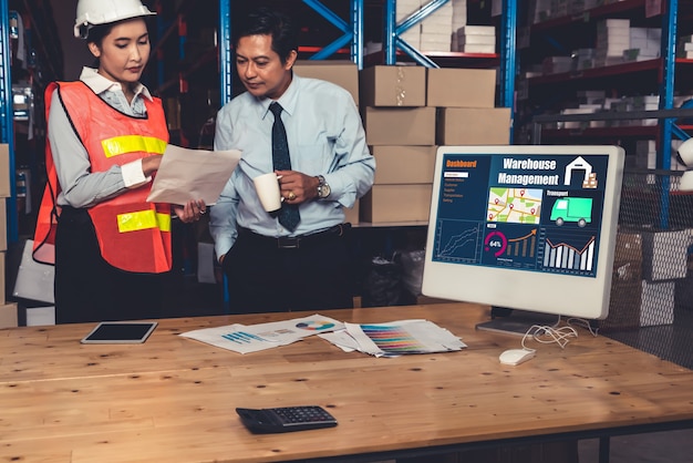 Warehouse management software application in computer for real time monitoring