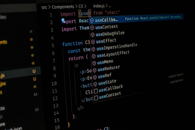 Ảnh chụp ngang trình soạn thảo code sử dụng React JS