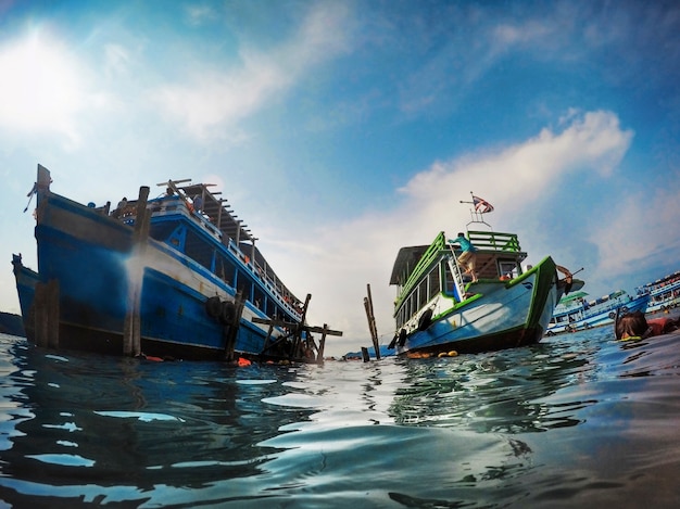 Photo gratuite activités de plongée en apnée yacht sea ocean