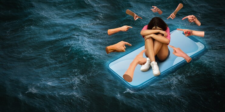 Photo gratuit adolescent victime de cyberintimidation sur smartphone