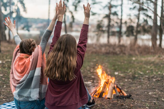 Amis, apprécier, temps, feu de joie