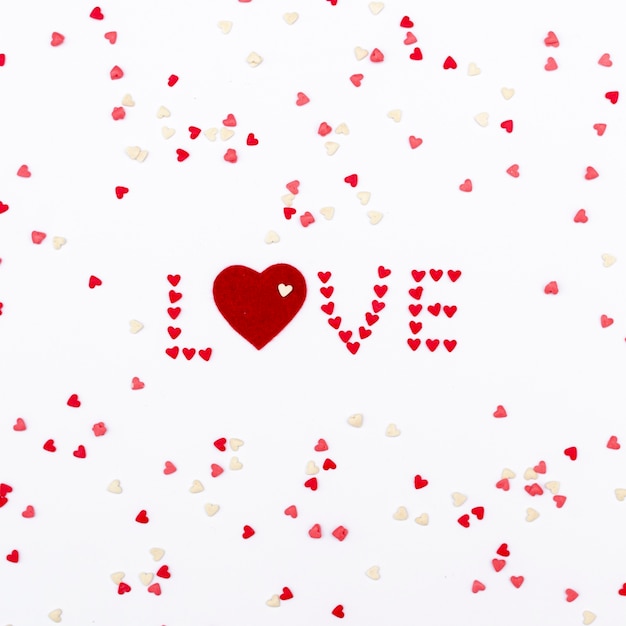 L'amour avec des coeurs pour la Saint Valentin