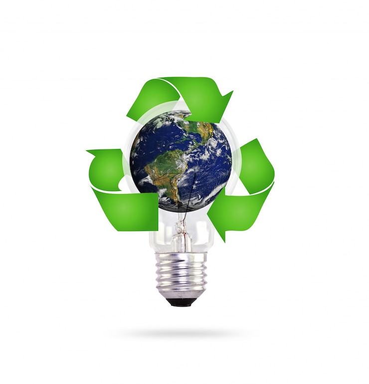 Photo gratuit ampoule avec la planète terre et le symbole de recyclage