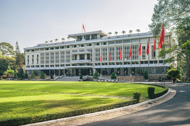 Photo gratuit l'architecture du palais de l'indépendance, ho chi minh ville