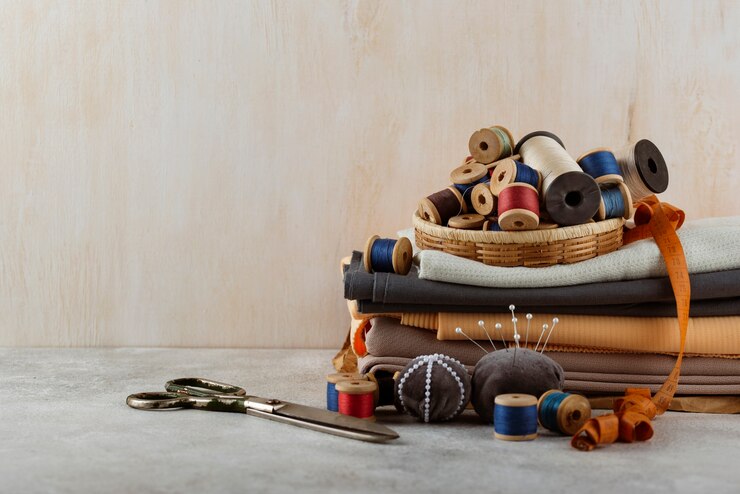 Photo gratuit arrangement d'articles de couture nature morte