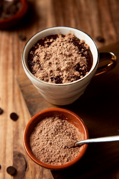 Arrangement de boisson au chocolat chaud