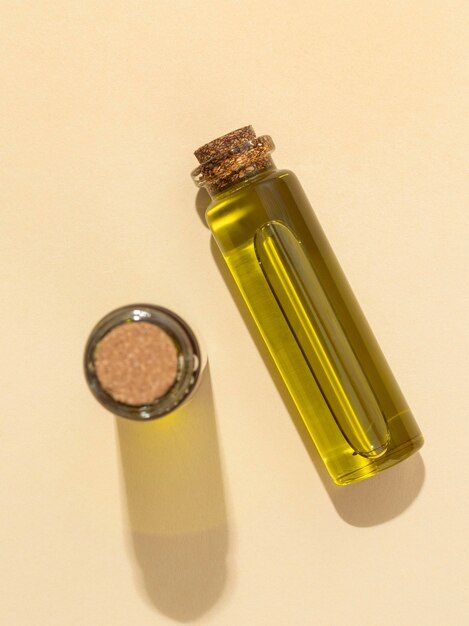 Arrangement de bouteille d'huile de cannabis