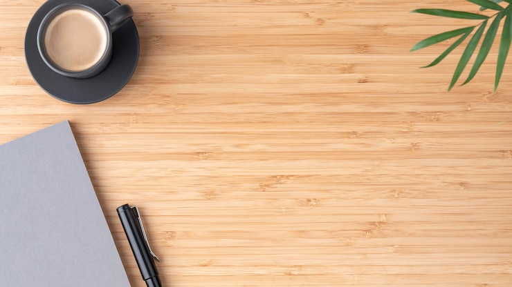 Photo gratuit arrangement de bureau plat avec espace de copie