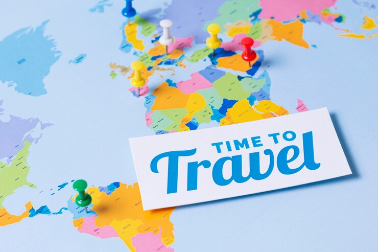 Photo gratuit arrangement de concept de voyage à nouveau
