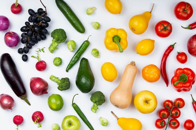 Arrangement de légumes frais vue de dessus