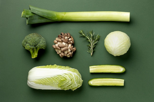 Arrangement de légumes verts vue de dessus