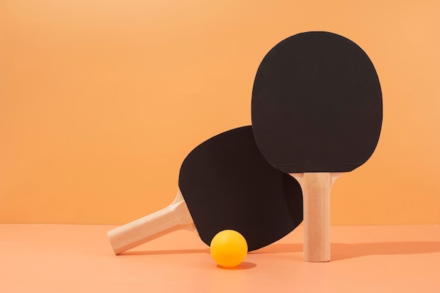 Arrangement minimal de nature morte de sport