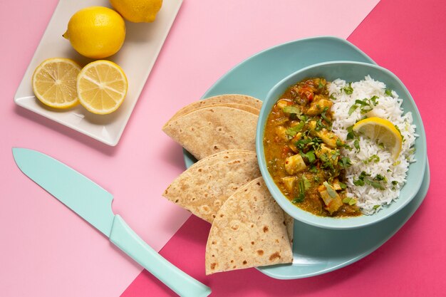 Arrangement de roti délicieux indien