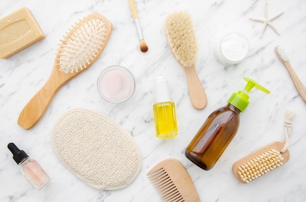 Arrangement de la vue de dessus avec des produits cosmétiques