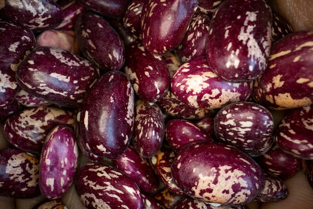 Arrière-plan de haricots rouges mouchetés vue rapprochée