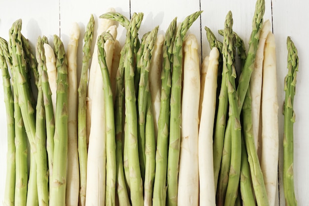 Photo gratuite asperges fraîches