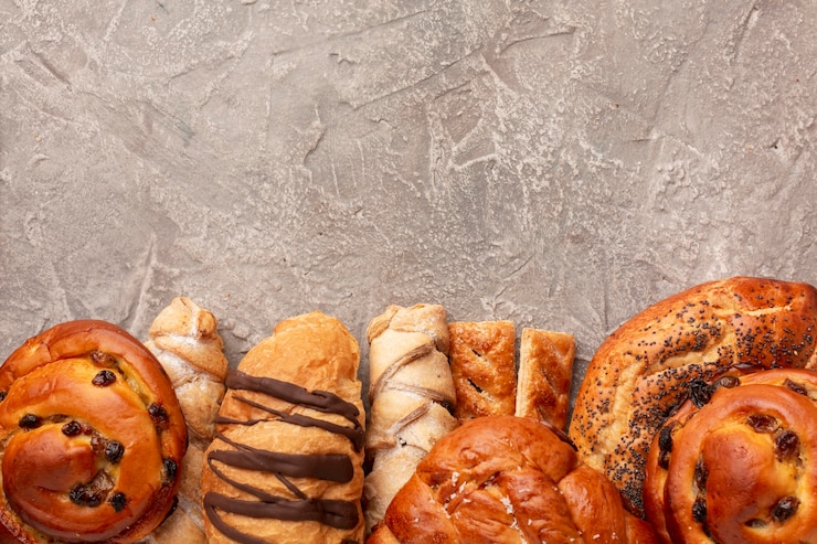 Photo gratuit assortiment de pâtisseries sucrées avec espace copie