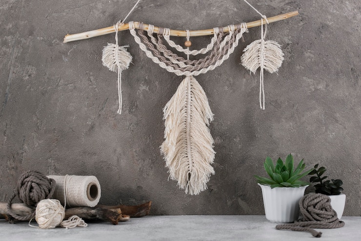 Photo gratuit assortiment traditionnel de macrame à l'intérieur
