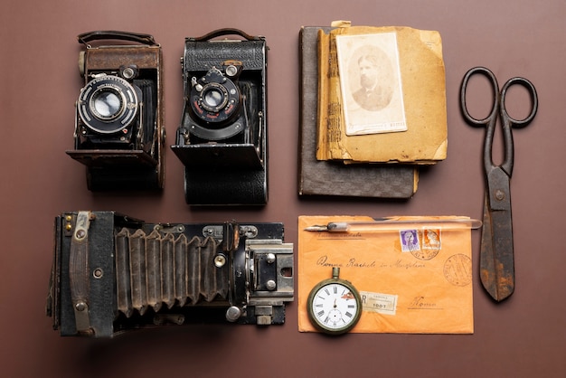 Photo gratuite au-dessus de la disposition des objets vintage