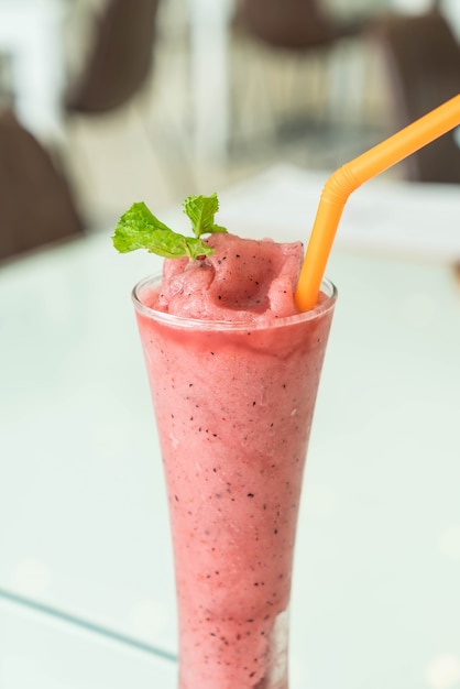 Photo gratuite baies mélangées smoothie