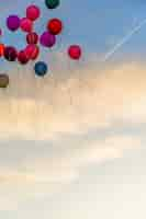 Photo gratuite ballons dans le ciel