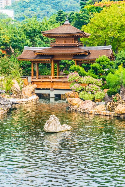 bâtiment asiatique lin jardin chi