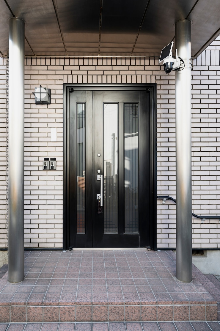 Photo gratuit bâtiment japonais d'entrée de maison avec des barres