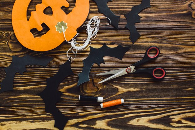 Bats en papier et jack-o-lantern