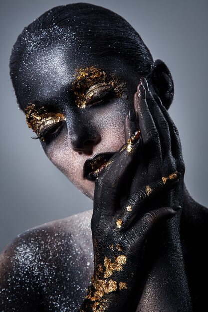 Beau maquillage artistique