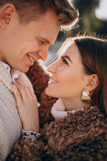 Beau portrait d&#39;un couple