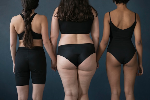 Beau portrait de femmes avec toutes sortes de corps