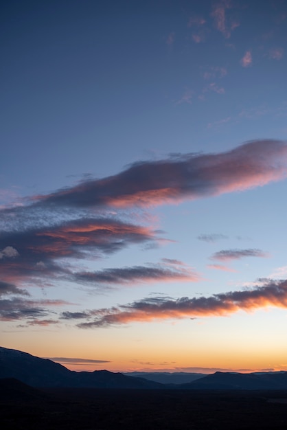 Beau skyscape pendant la journée