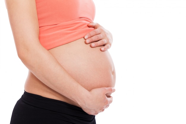 Beau ventre de femme enceinte