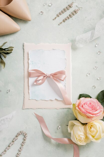 Beaux ornements pour le mariage