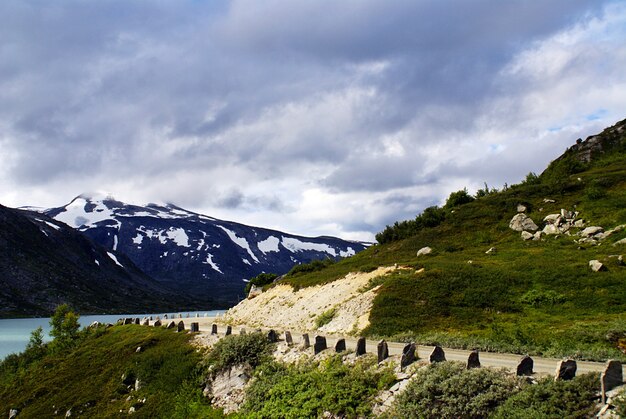 Beaux paysages de la célèbre Atlanterhavsveien - Route de l'océan Atlantique en Norvège